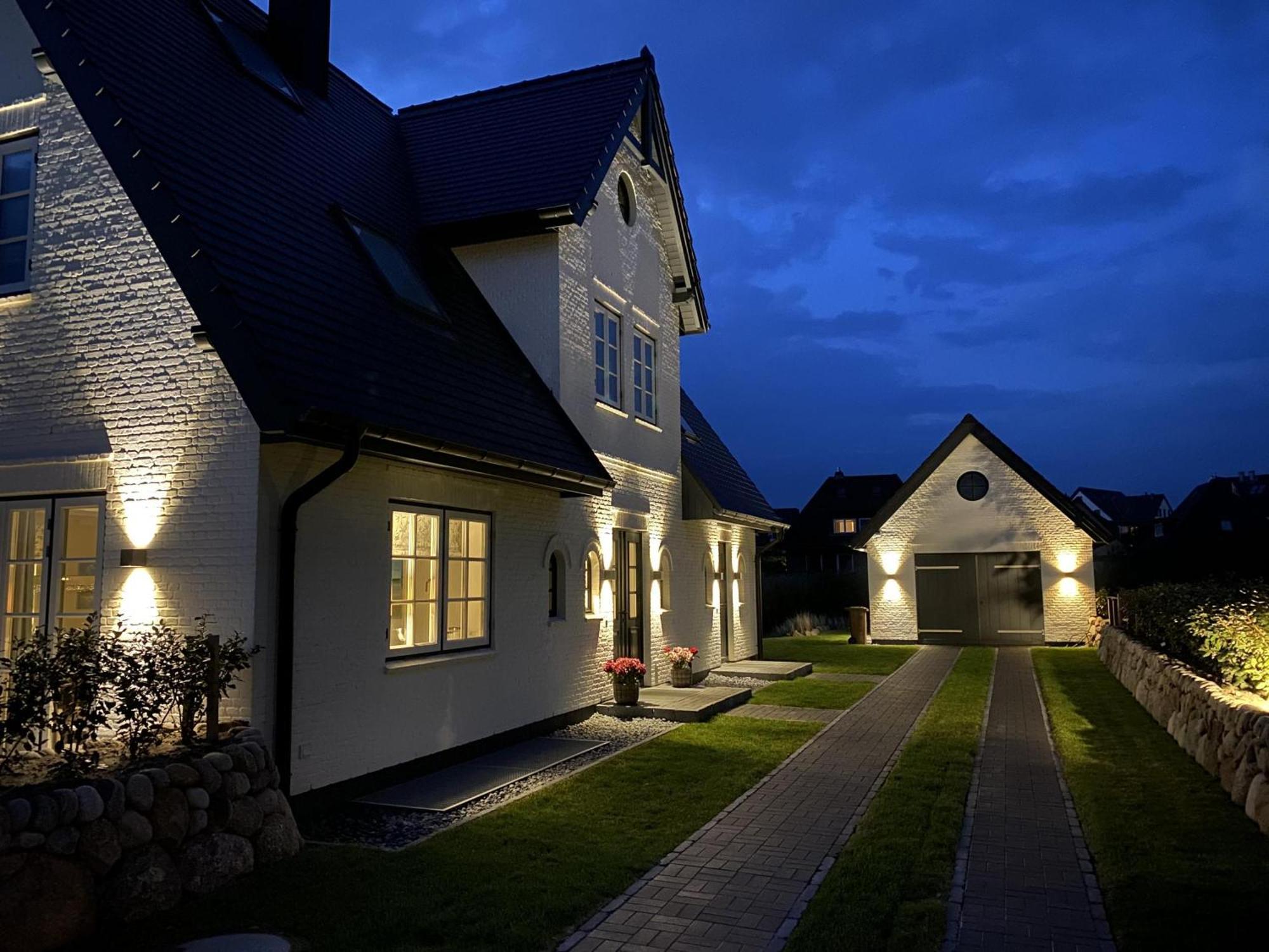 Neu! Ferienhaus Litj Horsa Hoog - Luxus, Lage, Leichtigkeit Mit Wellenrauschen In Wenningstedt Sylt Exterior foto